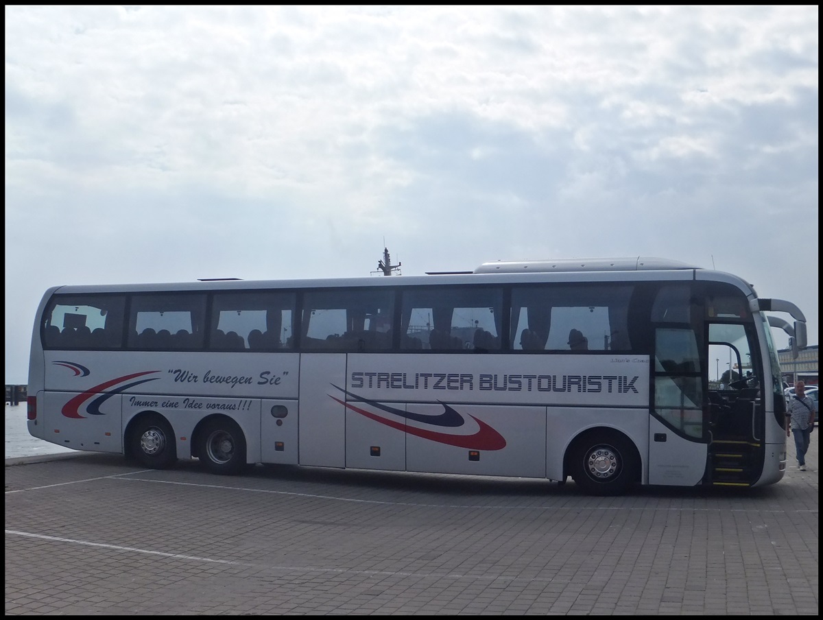 MAN Lion's Coach von Strelitzer Bustouristik aus Deutschland im Stadthafen Sassnitz.