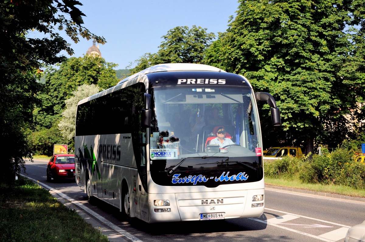 MAN LION`s COACH von ZW�LFER/PREISS aus Nieder�sterreich im Juli 2013 in Krems gesehen.