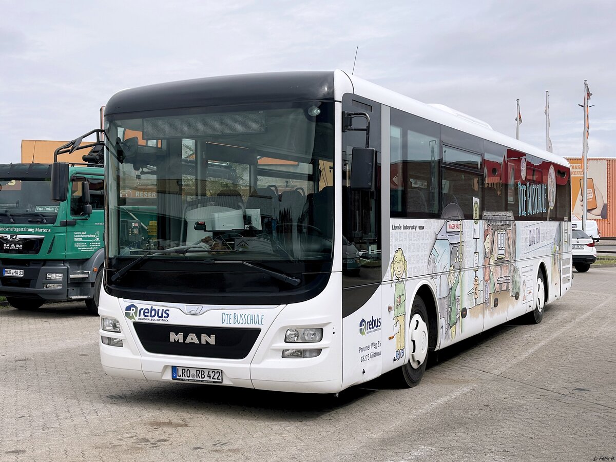 MAN Lion's Intercity von Regionalbus Rostock in Waren.