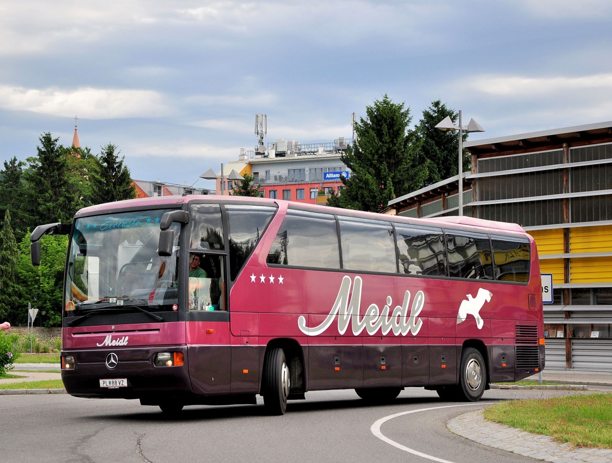 Mercedes Benz Tourismo von Meidl aus �sterreich am 5.Juli 2014 in Krems gesehen.
