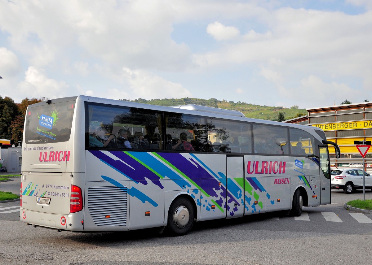 Mercedes Benz Tourismo von Ulrich Reisen aus �sterreich am 2.10.2014 in Krems.