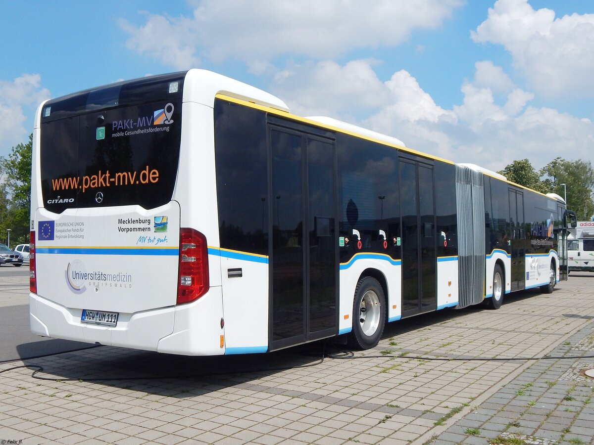 Mercedes Citaro III der Universitätsmedizin Greifswald in Neubrandenburg.