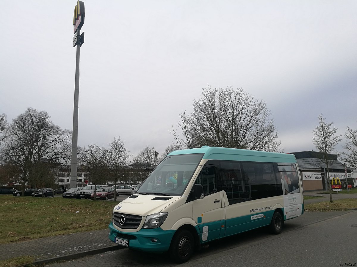 Mercedes Sprinter der Neubrandenburger Verkehrsbetriebe in Neubrandenburg.