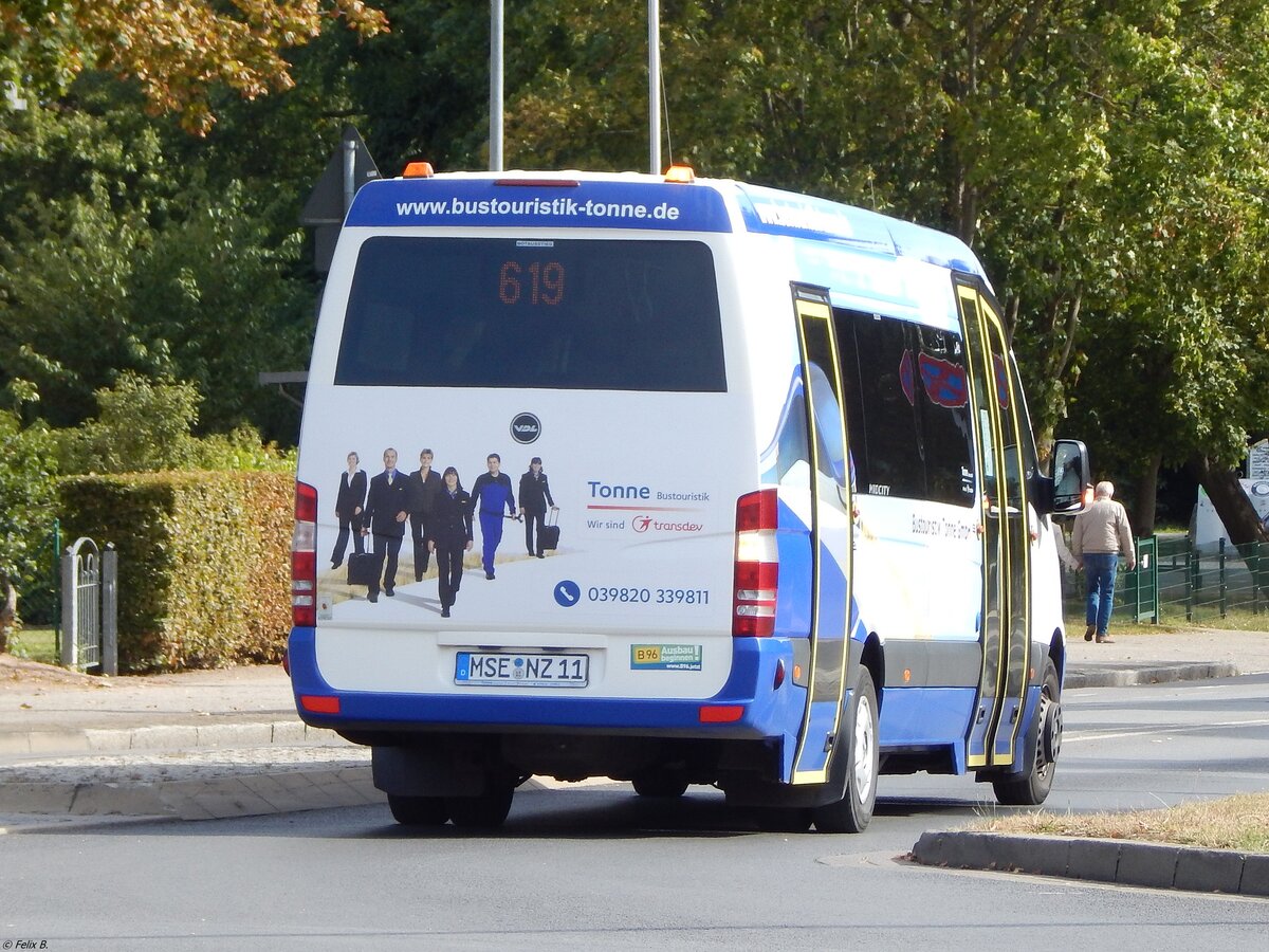 Mercedes Sprinter von Tonne aus Deutschland in Neustrelitz.