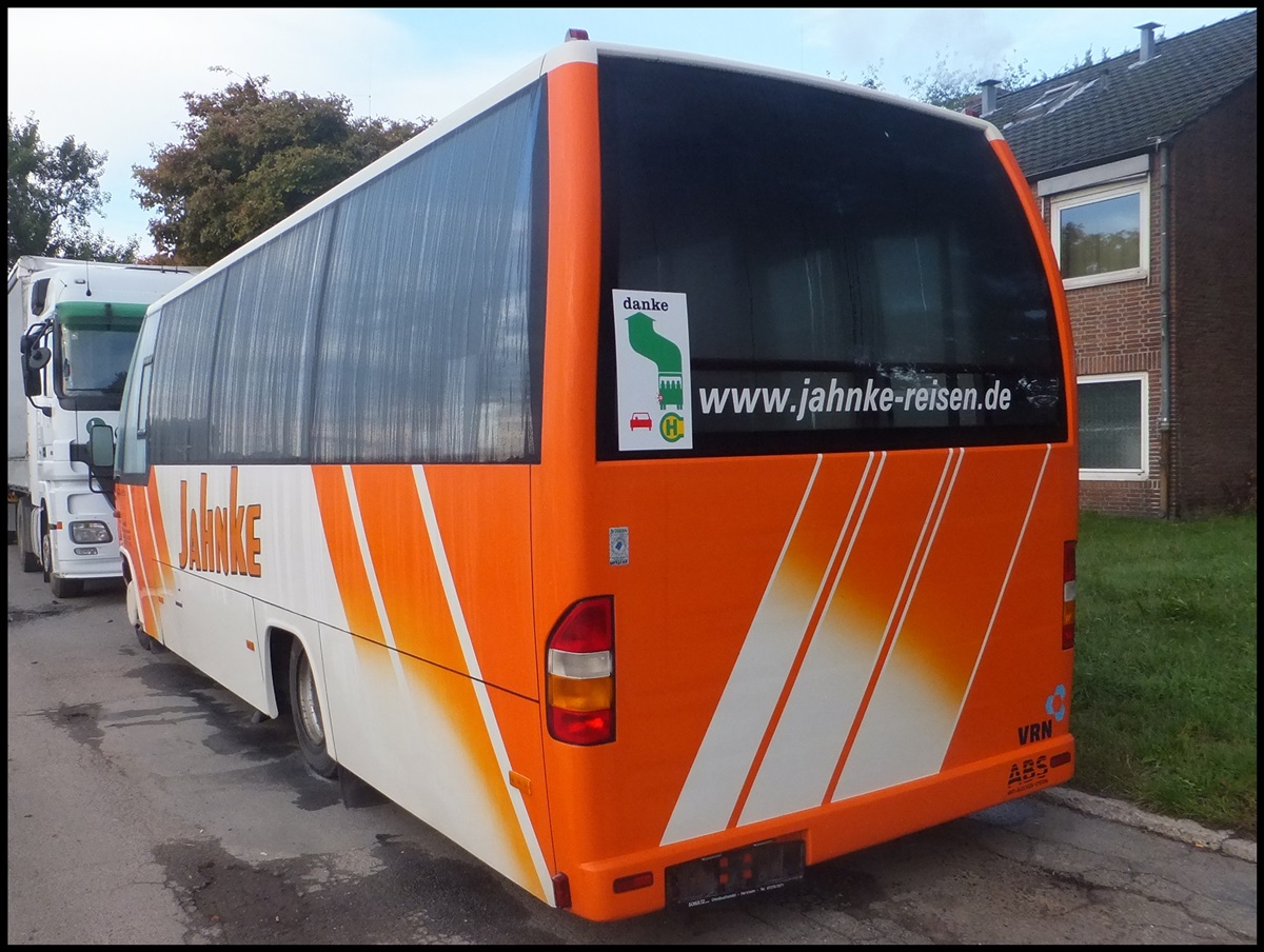 Mercedes Temastar von ehemalig Jahnke aus Deutschland auf einem Rastplatz bei Hamburg.