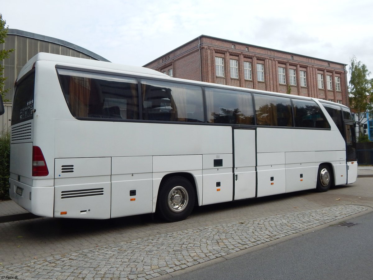 Mercedes Tourismo aus der Ukraine in Neubrandenburg.