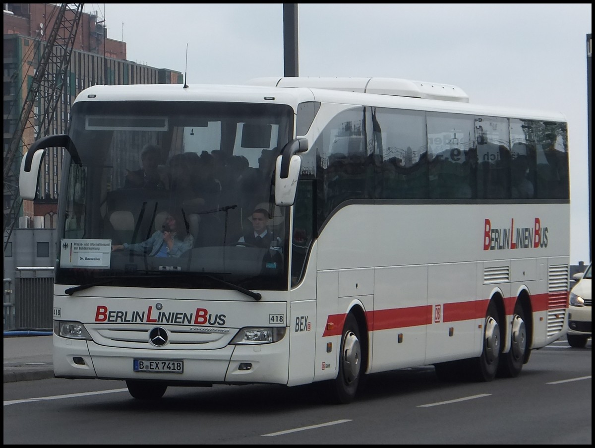 Mercedes Tourismo von Bex-Berlin aus Deutschland in Berlin.