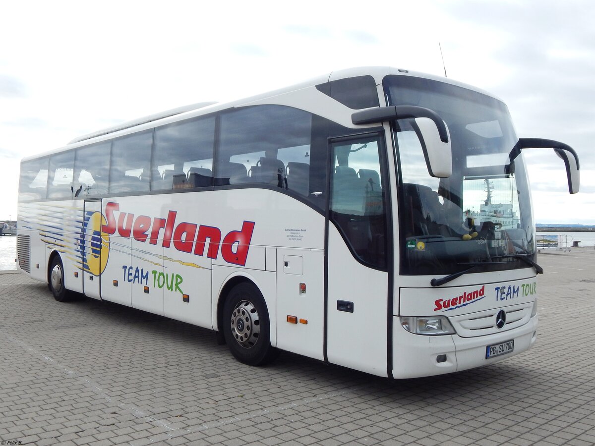 Mercedes Tourismo von Suerland-Busreisen aus Deutschland im Stadthafen Sassnitz.