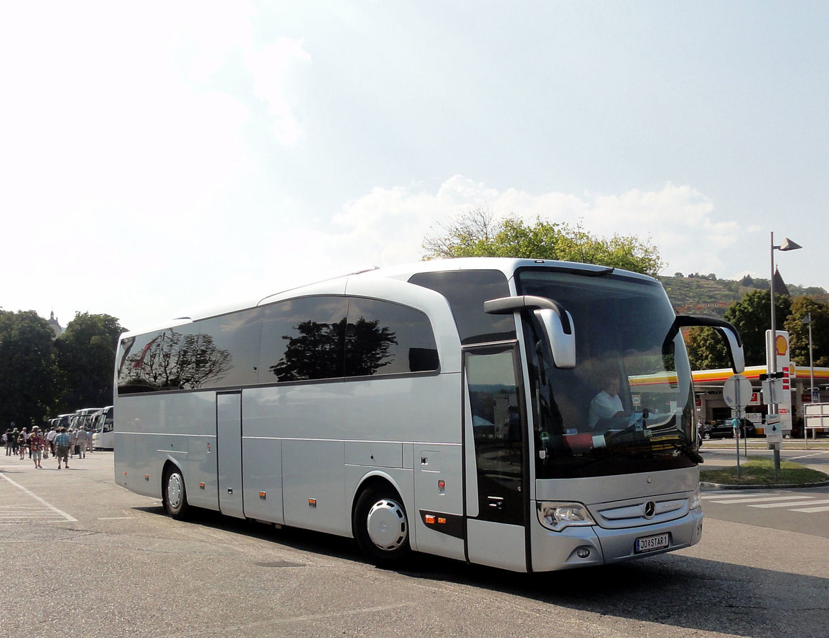 Mercedes Travego aus sterreich in Krems gesehen.