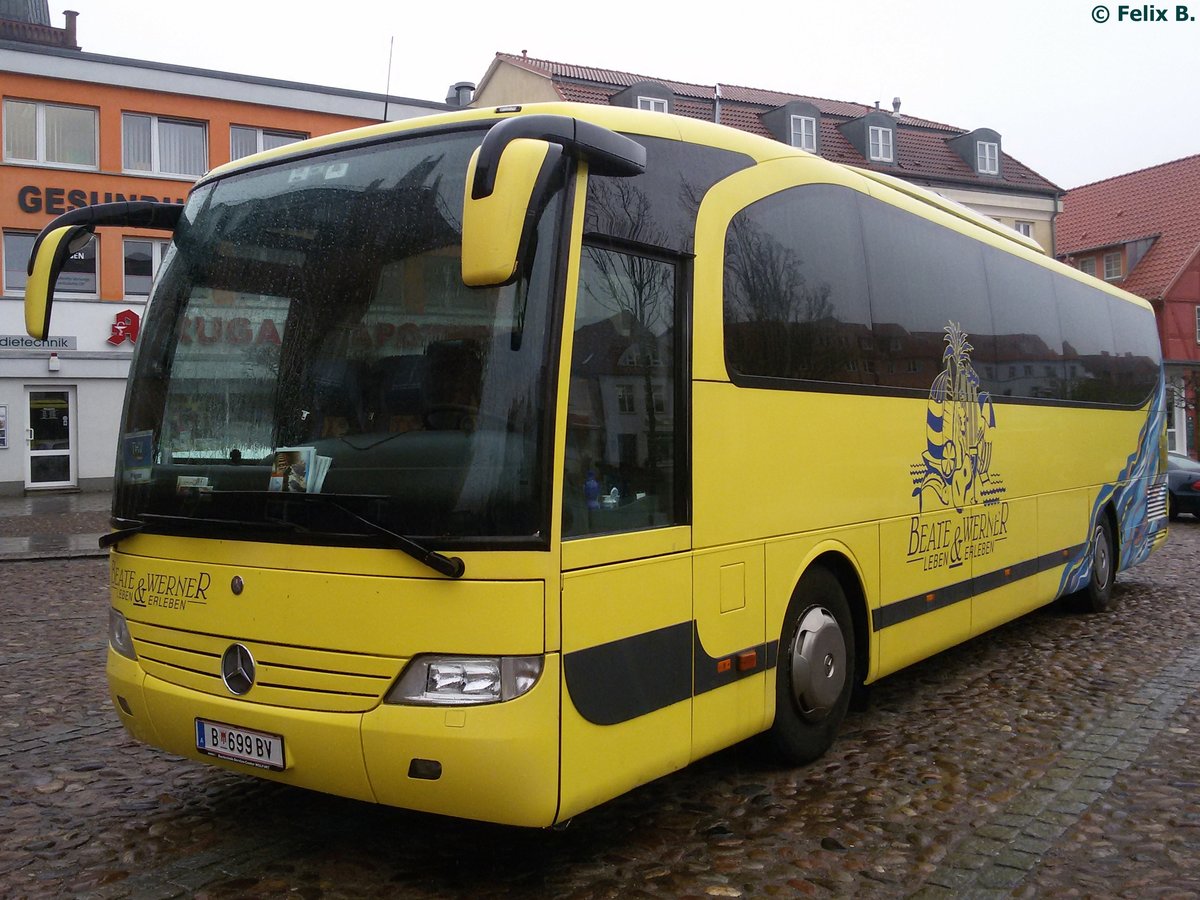 Mercedes Travego von Beate & Werner aus Österreich in Bergen.