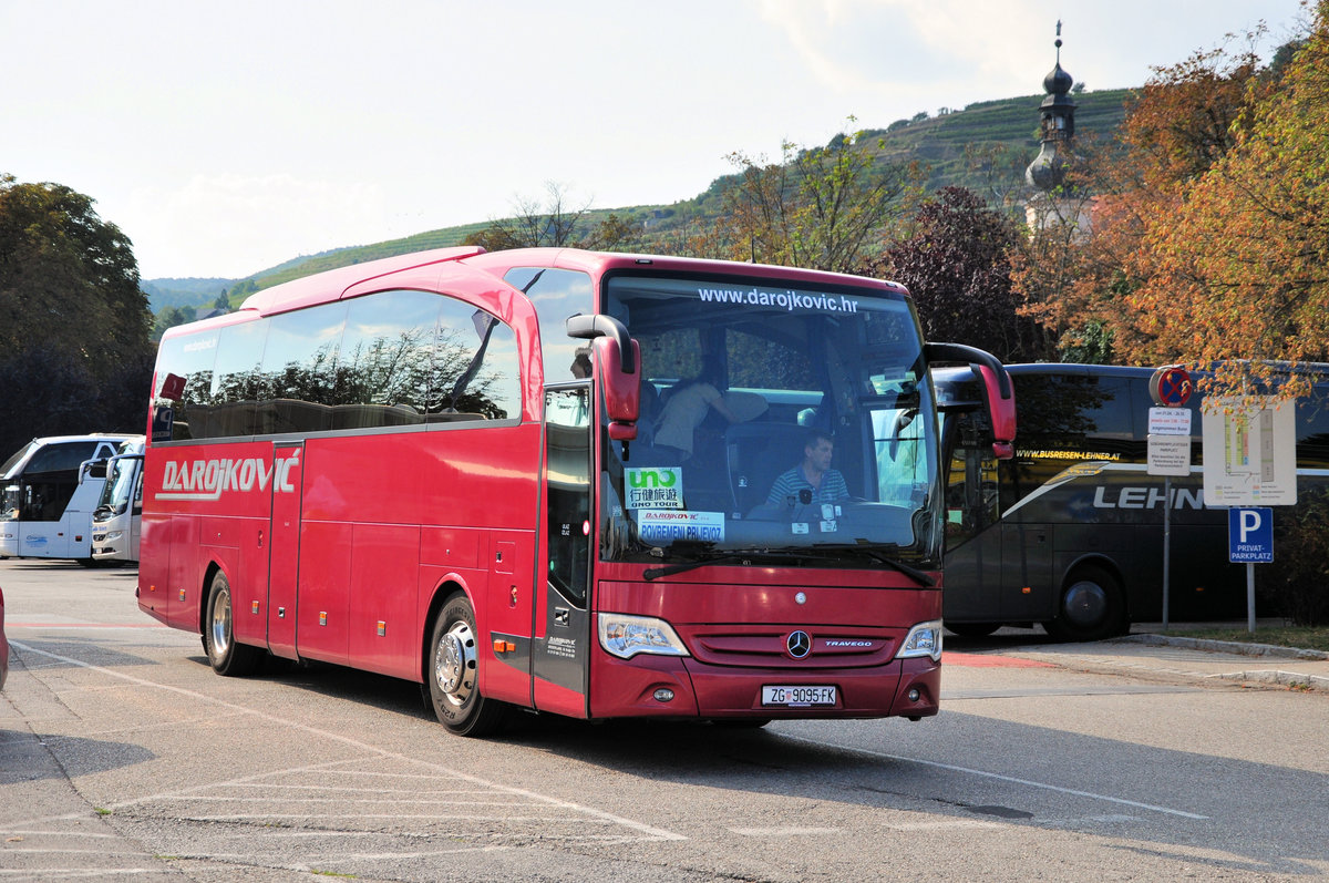 Mercedes Travego von Darojkovic.hr in Krems gesehen.