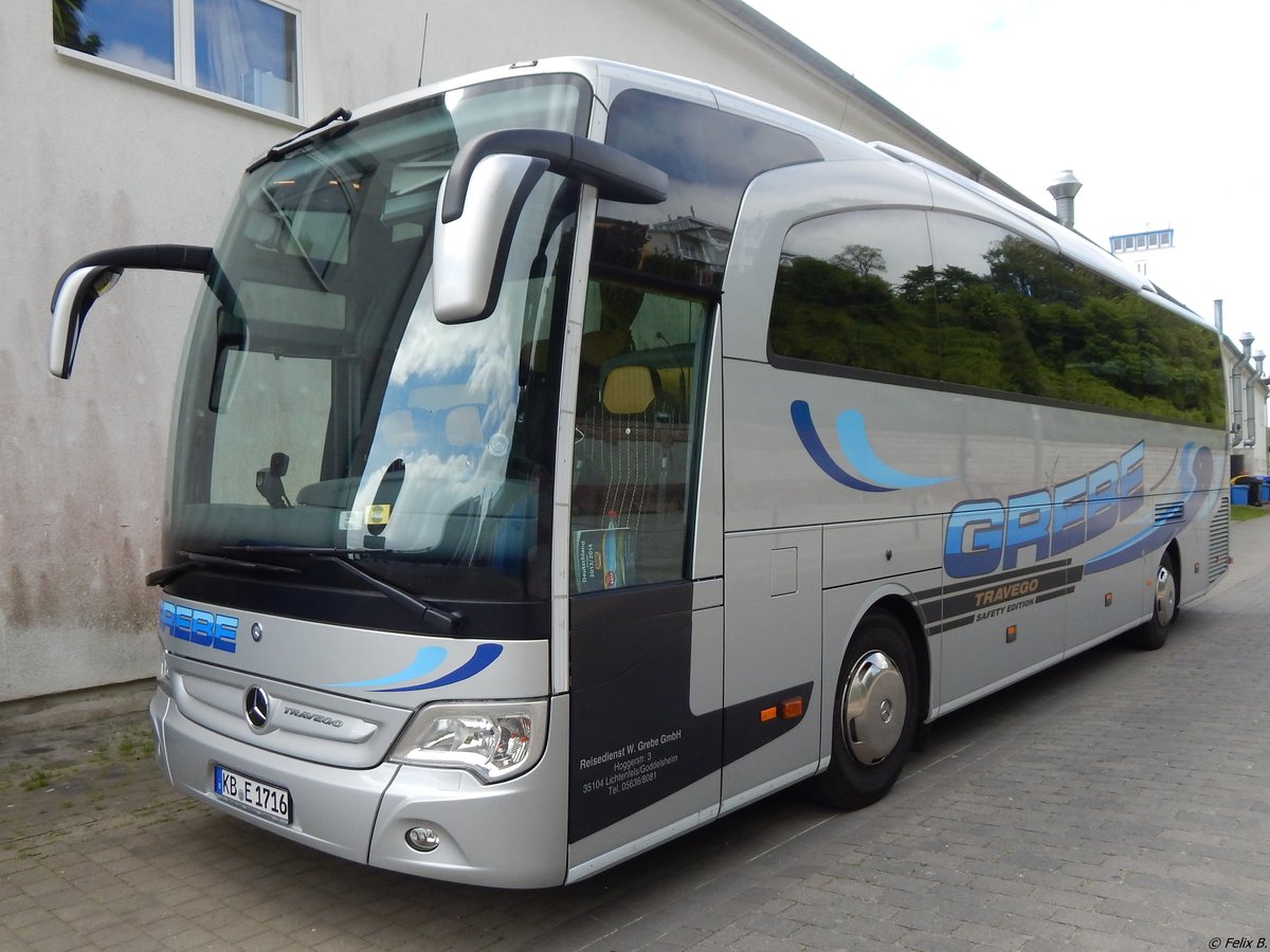 Mercedes Travego von Grebe aus Deutschland im Stadthafen Sassnitz.