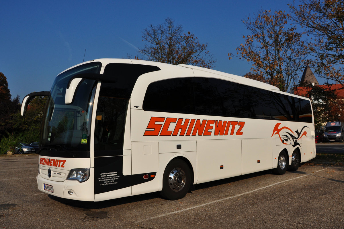 Mercedes Travego von Schinewitz Reisen aus sterreich in Krems.