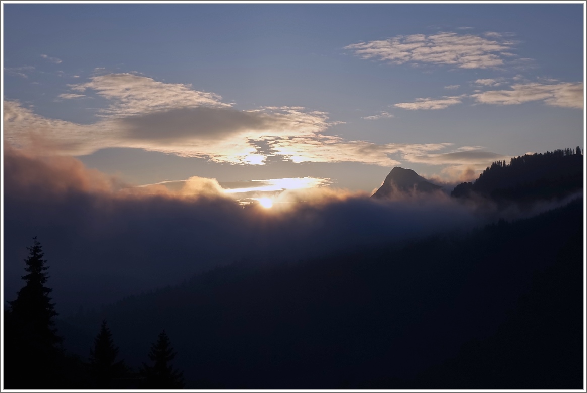 Morgenstimmung in den Bergen.
(17.06.2015)