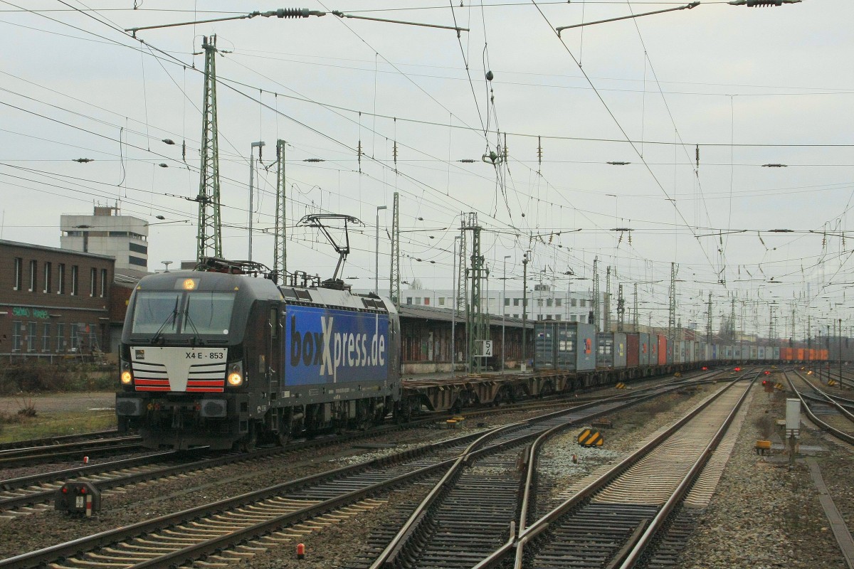 MRCE X4E - 853  BoxXpress  mit Containerzug
Bremen Hbf -> Süden