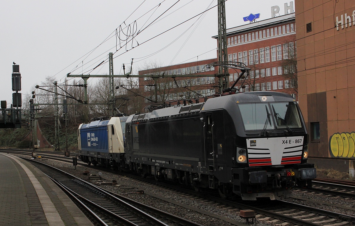 MRCE X4E-867, 193 867-9(REV/MMAL/29.05.15) und WLC 187 321-5, HH-Harburg 29.01.2021