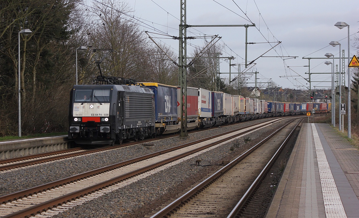 MRCE/TXL ES 64 F4-038 mit dem Lauritzen KLV aus Verona auf dem Weg nach Pattburg/DK Schleswig 25.03.2017