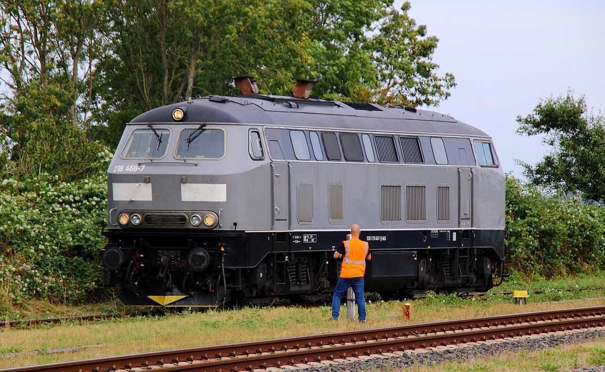 Nach schnell ein Foto der Schönheit gemacht....Husum-Nord 08.09.2022