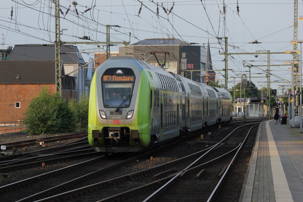 NAH.SH/DB 445 036/026 als RE7 nach Flensburg. Gruß zurück an einen Bekannten! NMS 21.07.2018