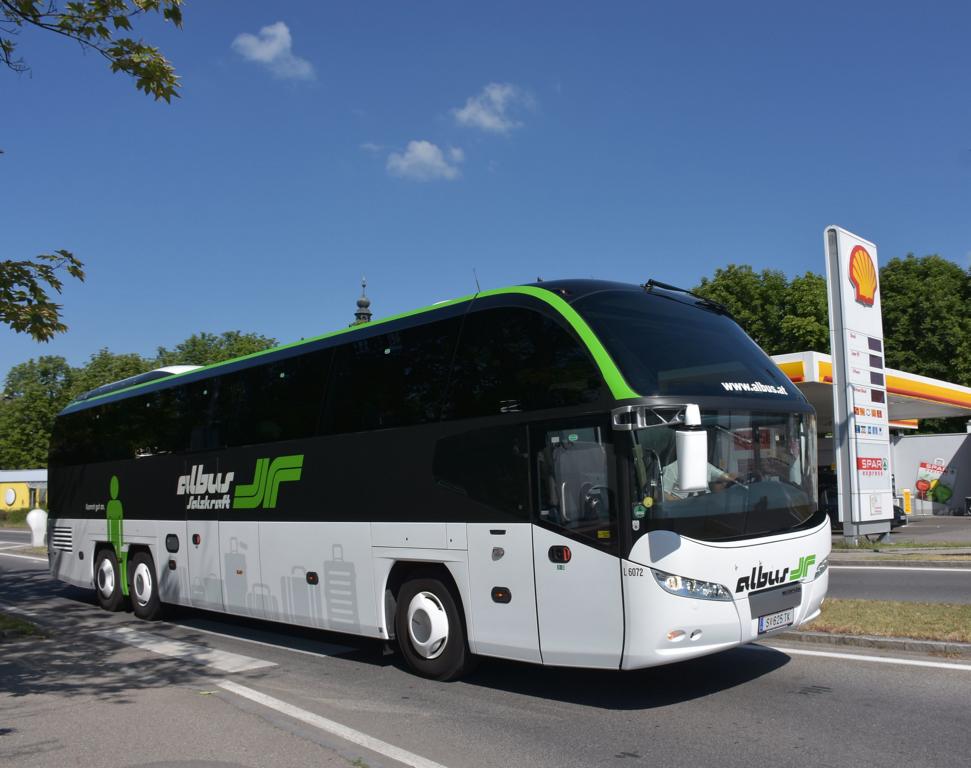 Neoplan Cityliner von ALBUS Salzkraft aus �sterreich in Krems.06-2018