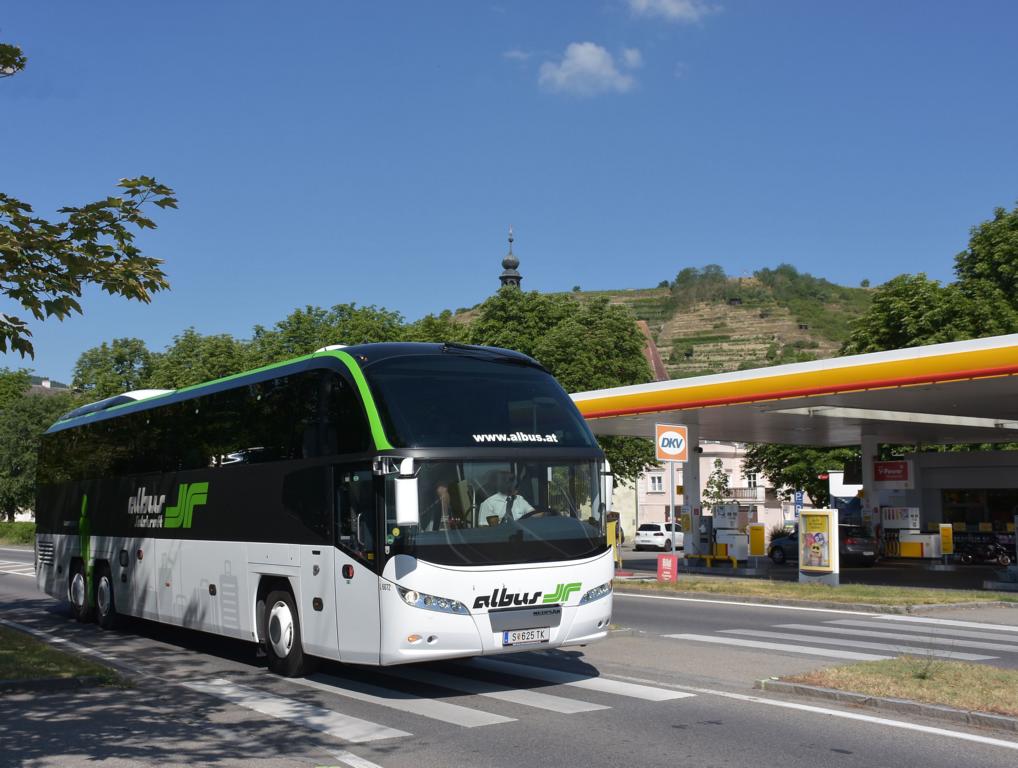 Neoplan Cityliner von ALBUS Salzkraft aus �sterreich in Krems.06-2018