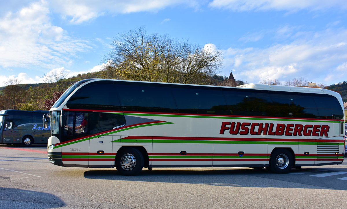 Neoplan Cityliner von Fuschlberger Reisen aus der BRD in Krems.