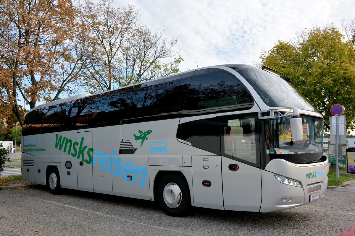 Neoplan Cityliner von wnsks aus Nieder�sterreich in Krems gesehen.