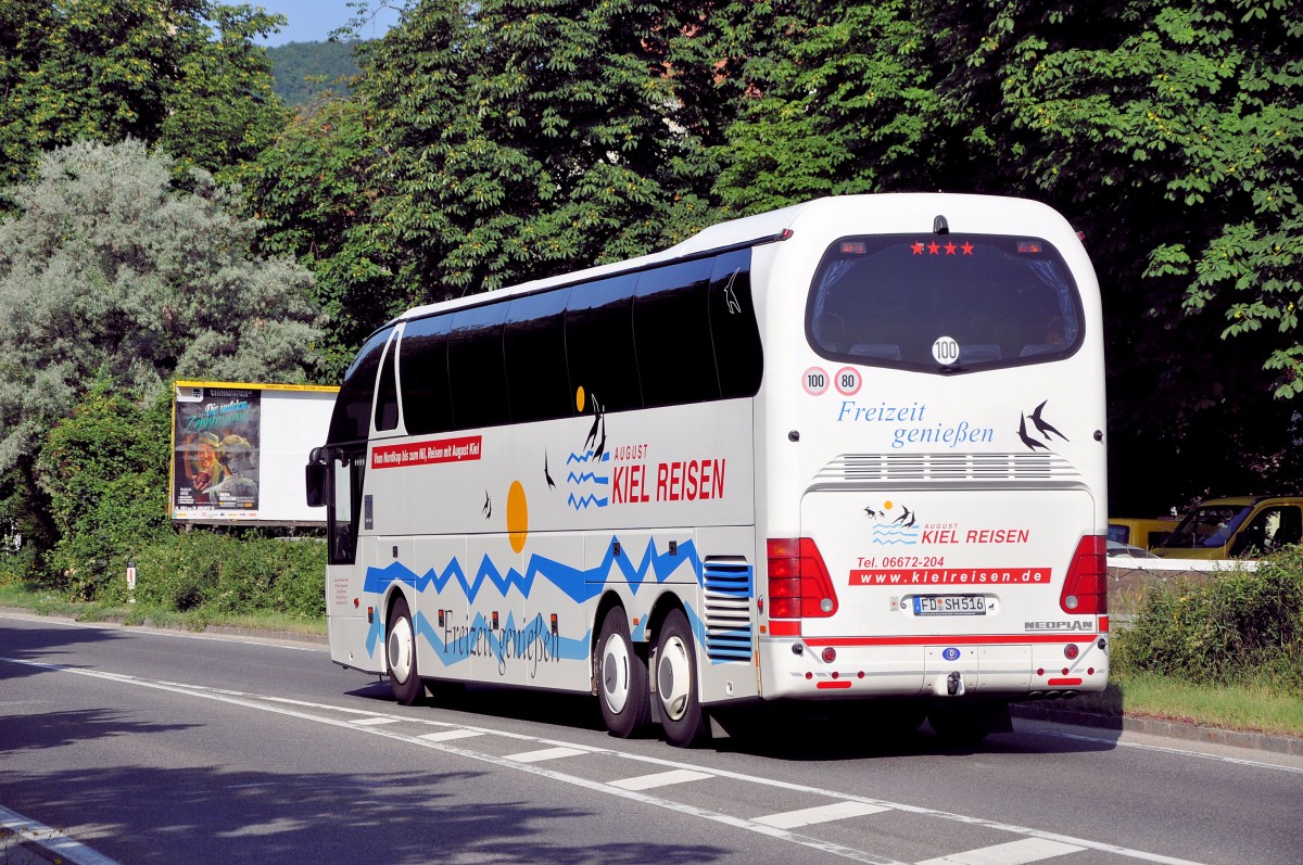 NEOPLAN STARLINER von August KIEL Reisen aus Deutschland im Juli 2013 in Krems unterwegs.