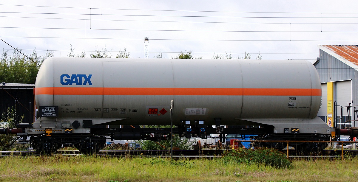 NL-GATXD 37 84 7809 625-8 Gattung Zacns vierachsiger Kesselwagen mit 82400l Fassungsvermögen. Pattburg 16.09.2022