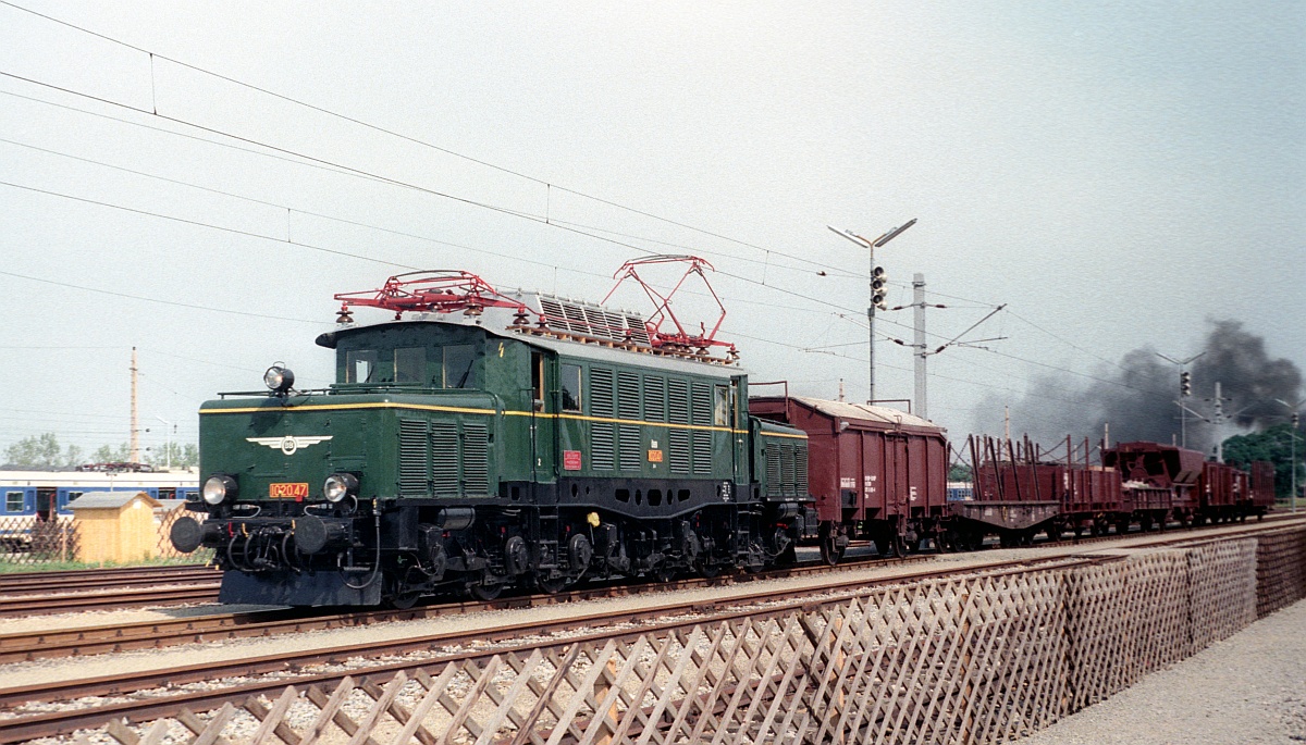 ÖBB 1020.47 Straßhof 12.09.1987