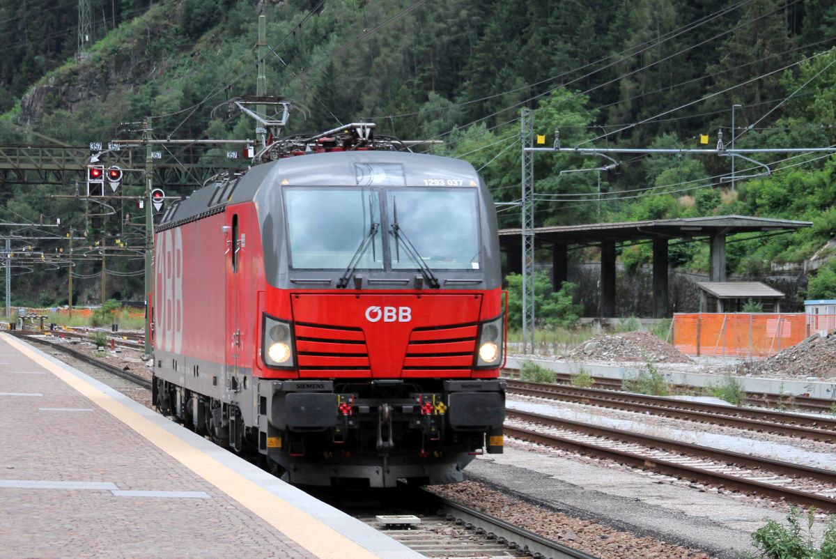 ÖBB 1293 037 auf Solofahrt in Franzensfeste 17.07.2019