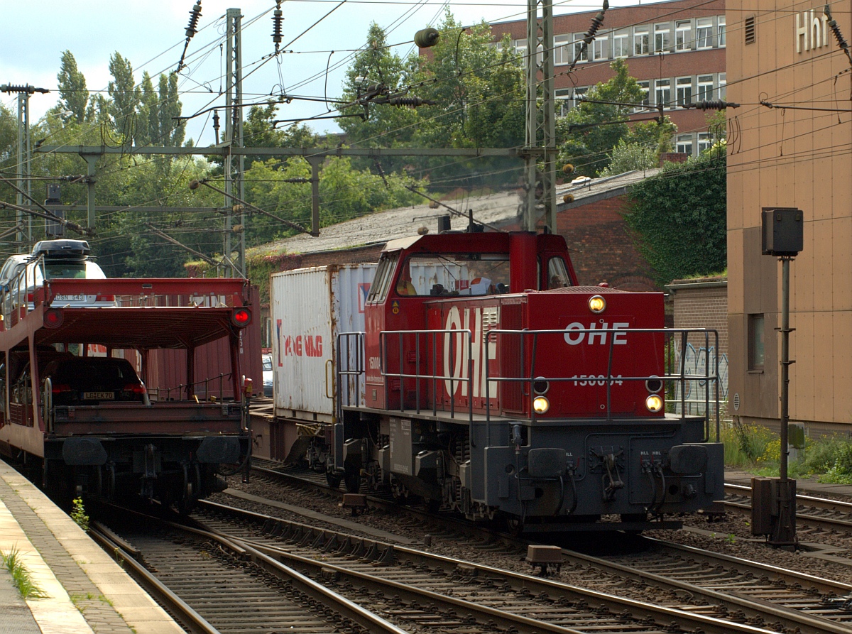 OHE 1500 04/0276 015-1(MaK 1985/1000822, G 1204 BB, 1120 kW)aufgenommen im Bhf Hamburg-Harburg. 19.08.2011