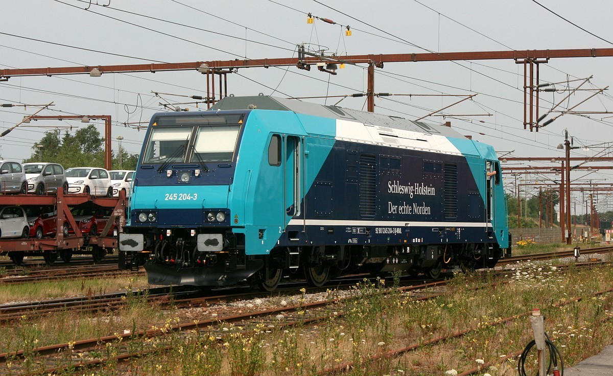 Portraitaufnahme der neuen 1245 204-3 in Padborg. 04.08.2015