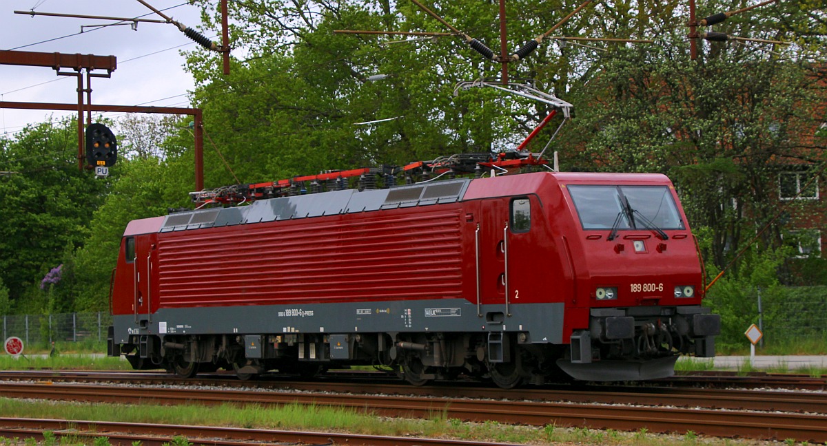 PRESS 189 800-6 auf Rangierfahrt im Bhf Pattburg. 13.05.2022