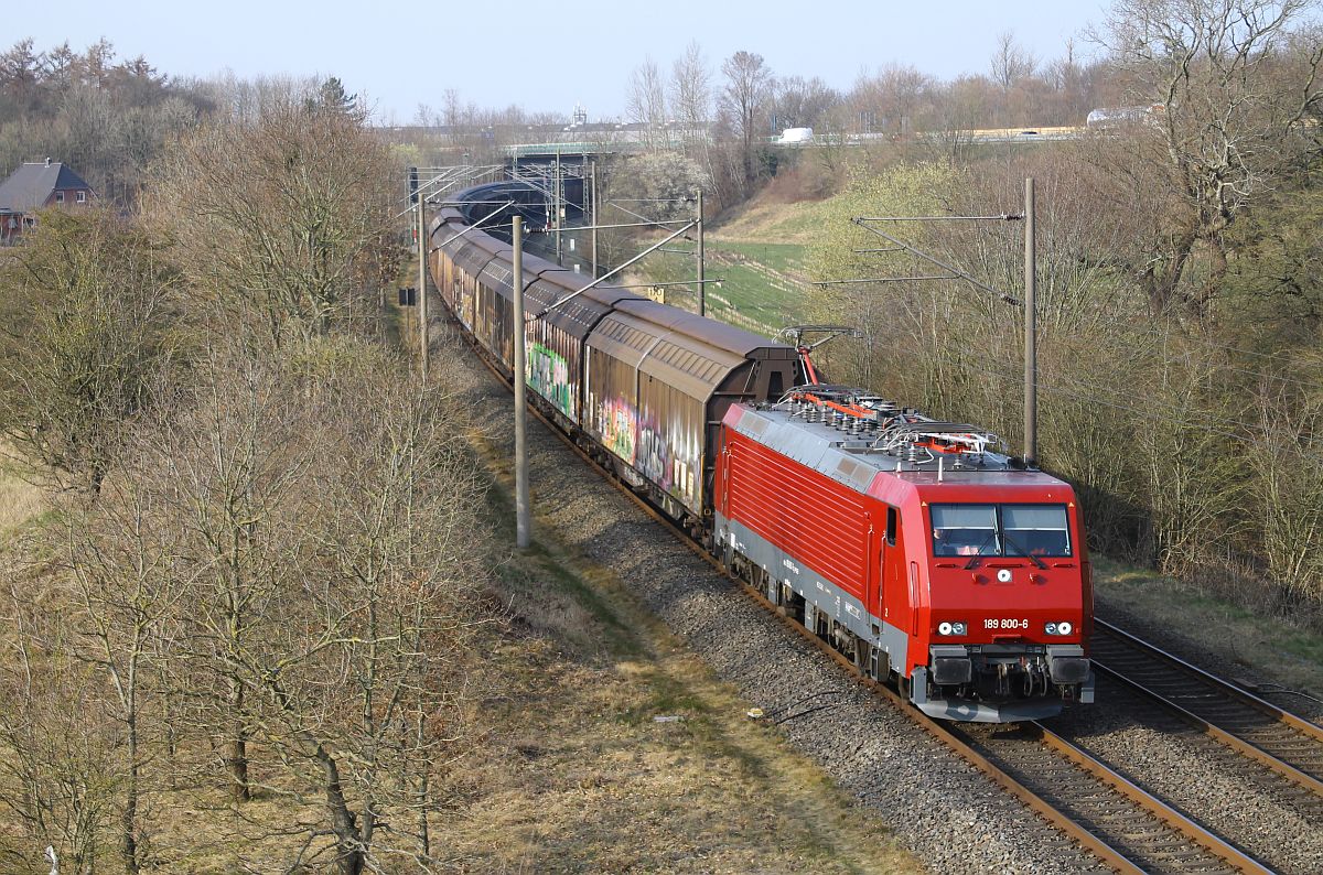 PRESS 189 800 vor H-Wagenzug bei der Ausfahrt aus Flensburg-Weiche 22.03.2022