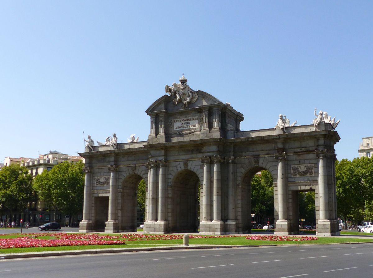 Puerta de Alcal, Plaza de la Independencia, Madrid 30-08-2015.