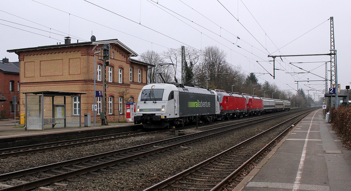 RailAdventure 183 500 überführte heute als Dbz 42794 die beiden DSB Vectronen EB 3204 und EB 3205 nach Padborg. Owschlag 13.12.2020