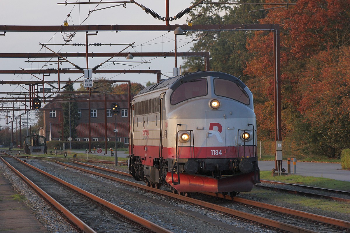 Railcare MY 1134 auf dem Weg zum tanken. Pattburg/DK 12.10.2018