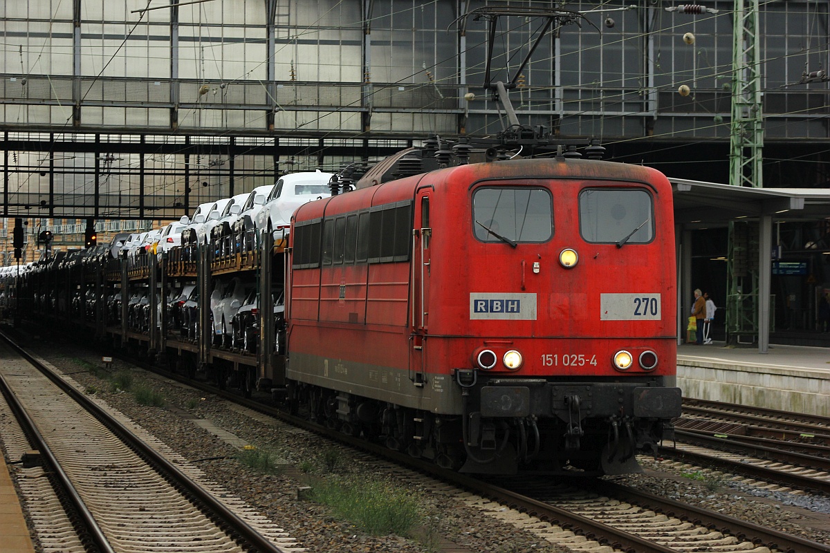 RBH 270  151 025-4 Bremen Hbf 03.09.2016 