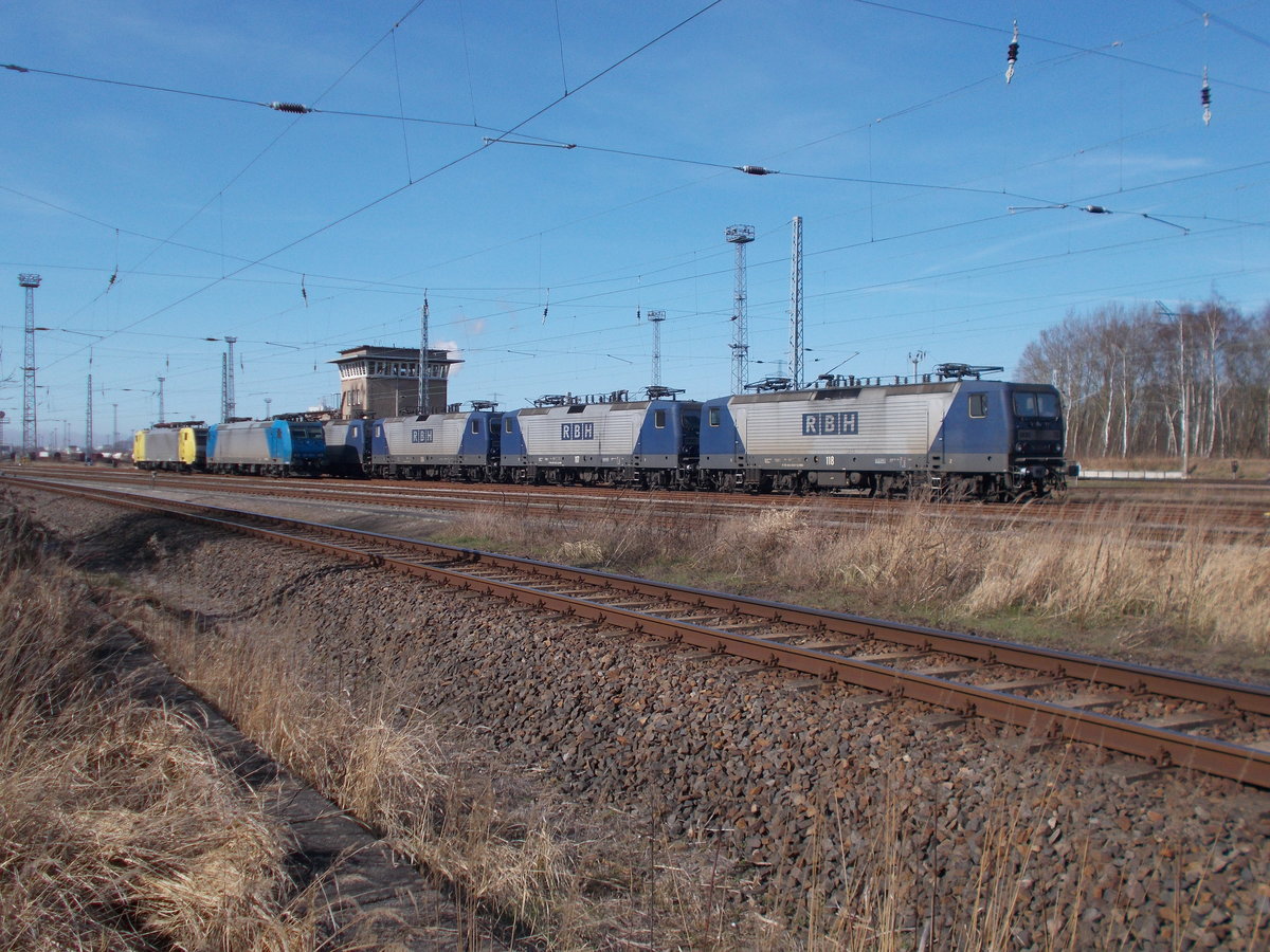 RBH,XRail und Dispolok,am 26.Mrz 2017,in Rostock Seehafen.