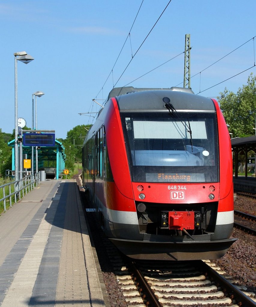 RBSH 648 344/844 eingesetzt im Pendelverkehr Flensburg-Schleswig-Flensburg, Grund dafür waren Baurbeiten. Schleswig 27.05.2012