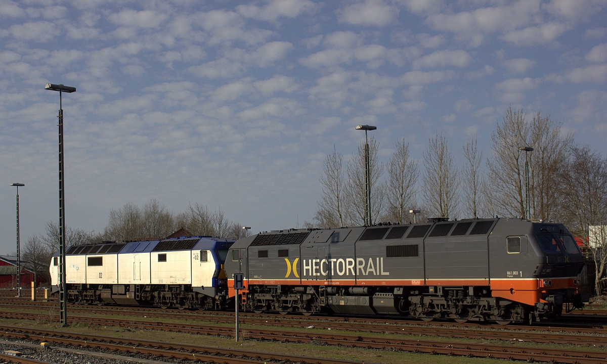 RDC 251 002-2 und 251 004-8 Niebüll 18.04.2021 