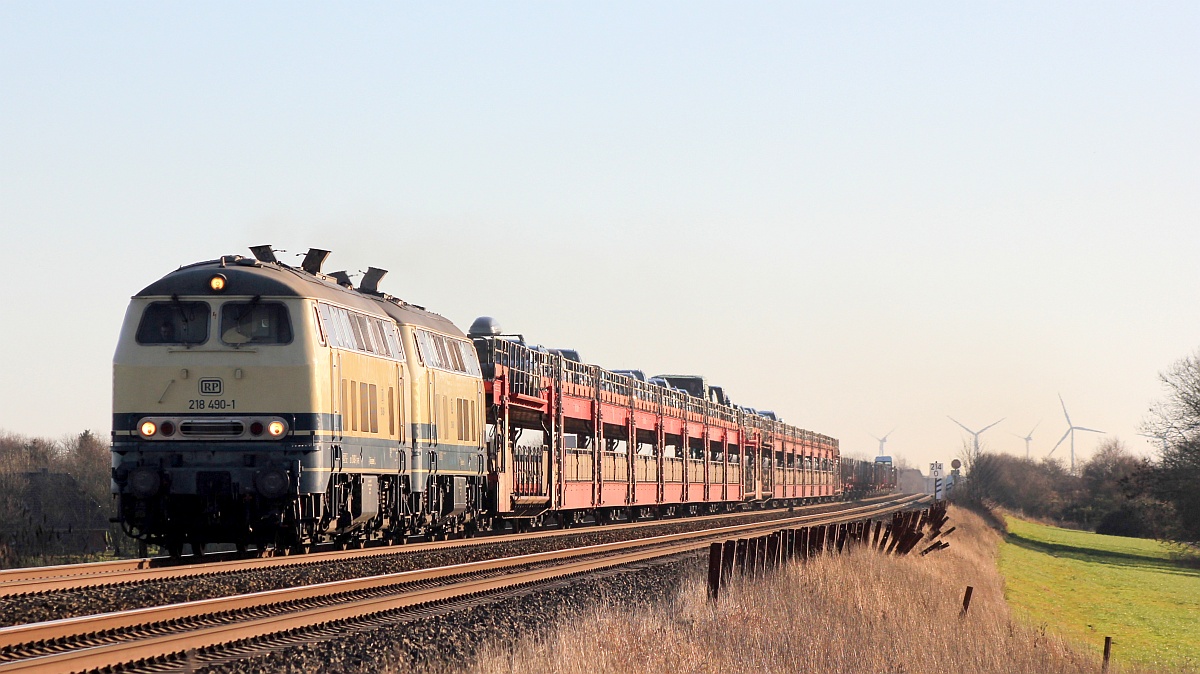 RPRS 218 490 und 488 mit SyltShuttle nach Westerland. Wiedingharder Neuer Koog 25.12.2020