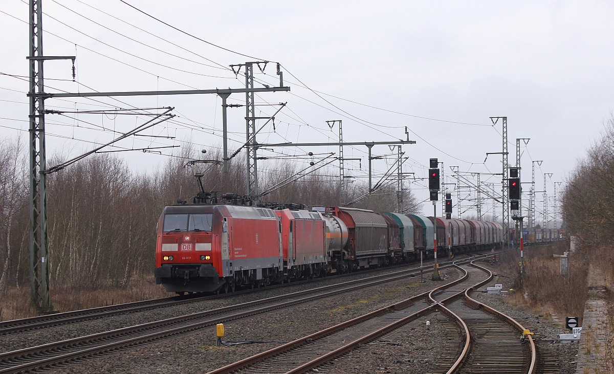 RSC EG 3111 und 0185 322-2 mit Mischer nach Maschen Rbf, Jübek, 16.09h, 22.02.2017