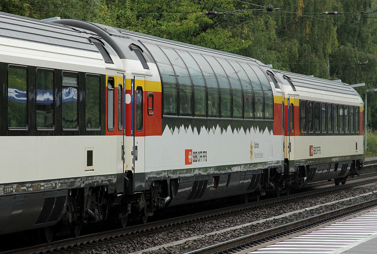 SBB Panoramawagen Gattung Apm registriert unter 61 85 19-90 108-5 CH-SBB. Bingen am Rhein 15.09.2021