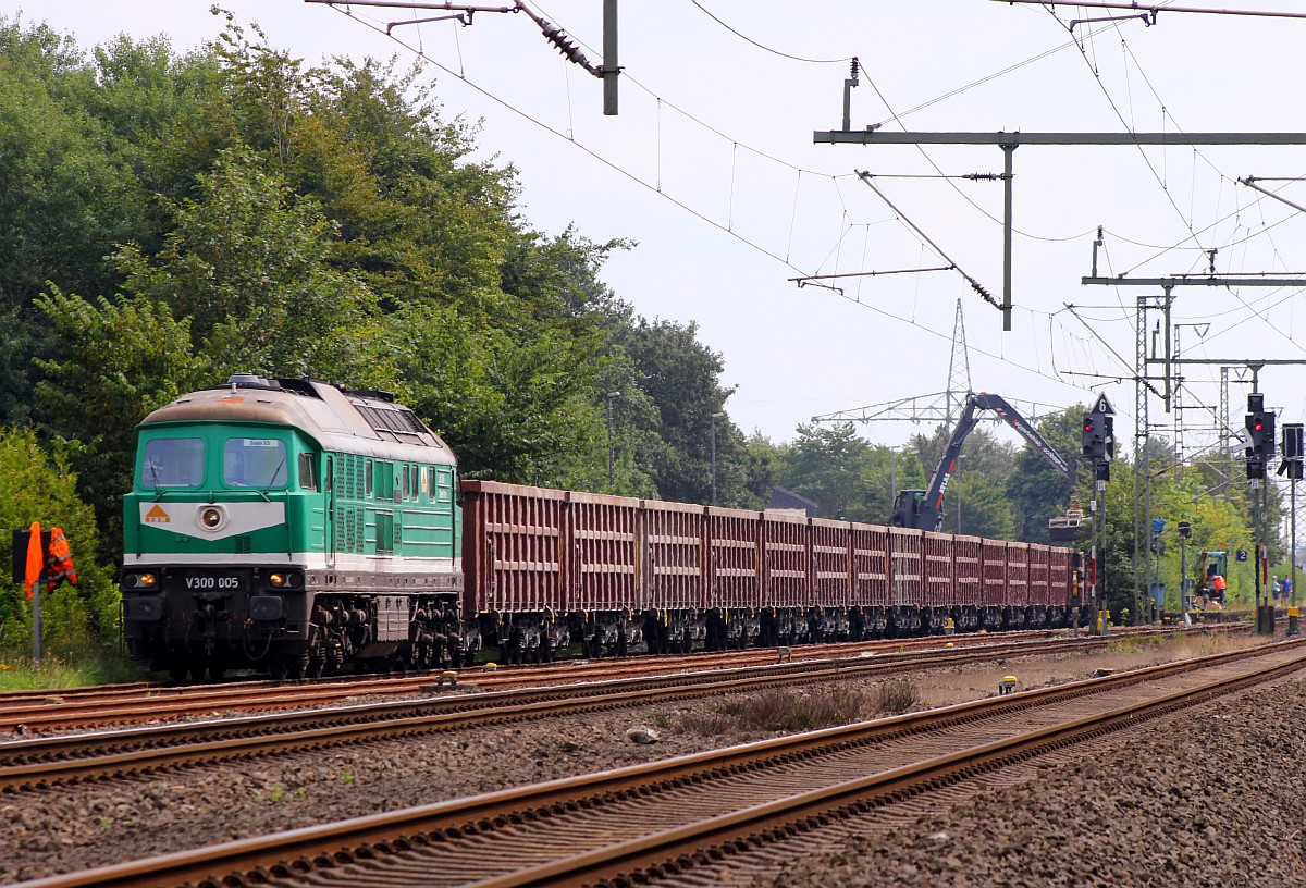 SBW V300.05 oder 232 155-2 mit Dünger-Kalk Express abgestellt zur Entladung in Jübek bei Schleswig. 11.08.2015