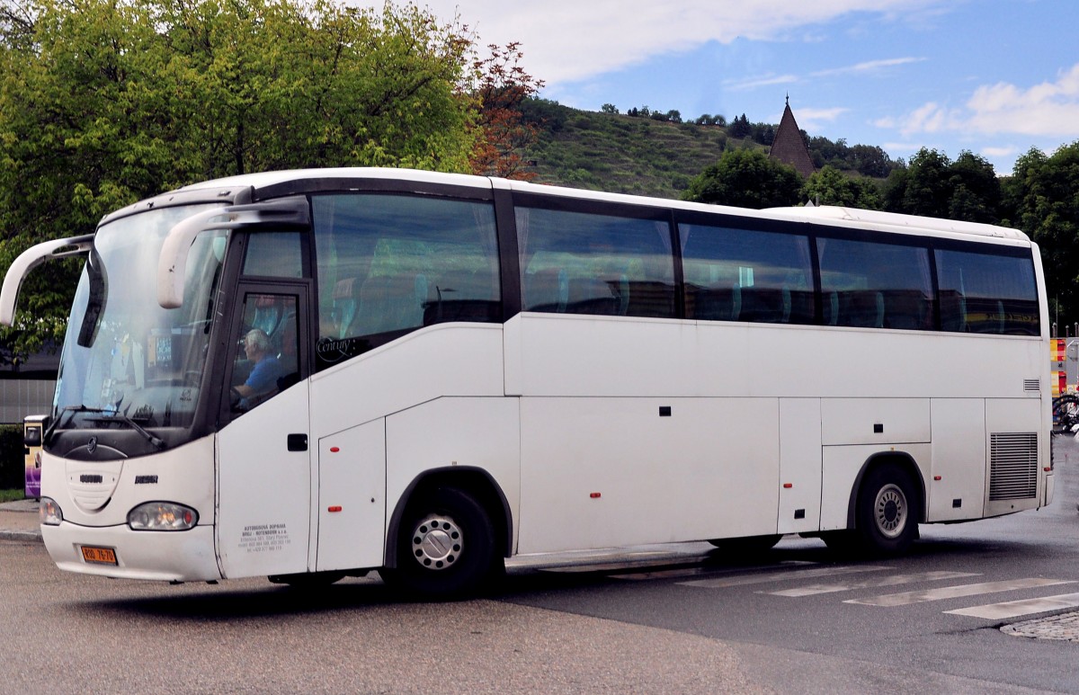 Scania Irizar Century aus der SK am 12.Juli 2014 in Krems.