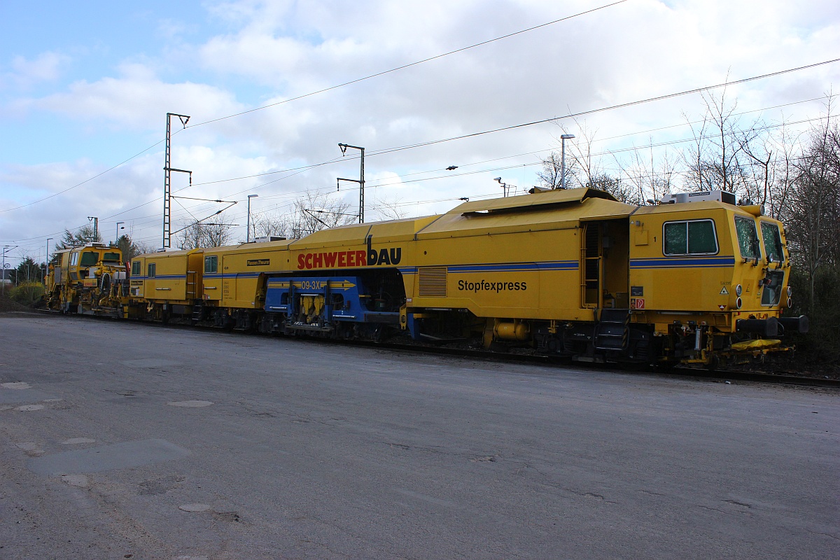 Schweerbau Stopfexpress Dreiwellenstopfmaschine 09-3x...97 40 71 513 17-6. Jübek 19.04.2016