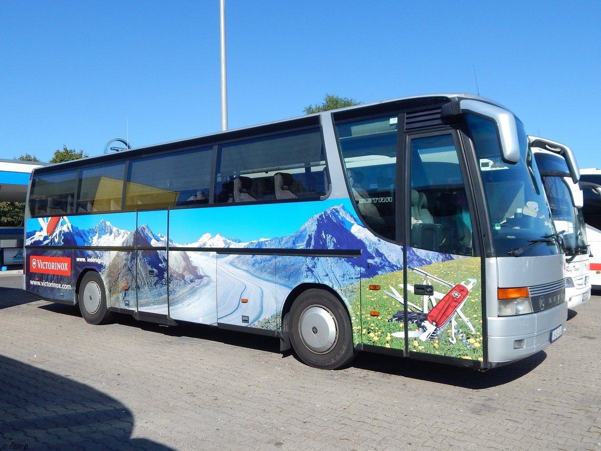 Setra 312 HD von Omniko Reisen aus Deutschland (ex Ruffiner/Schweiz) in Berlin.