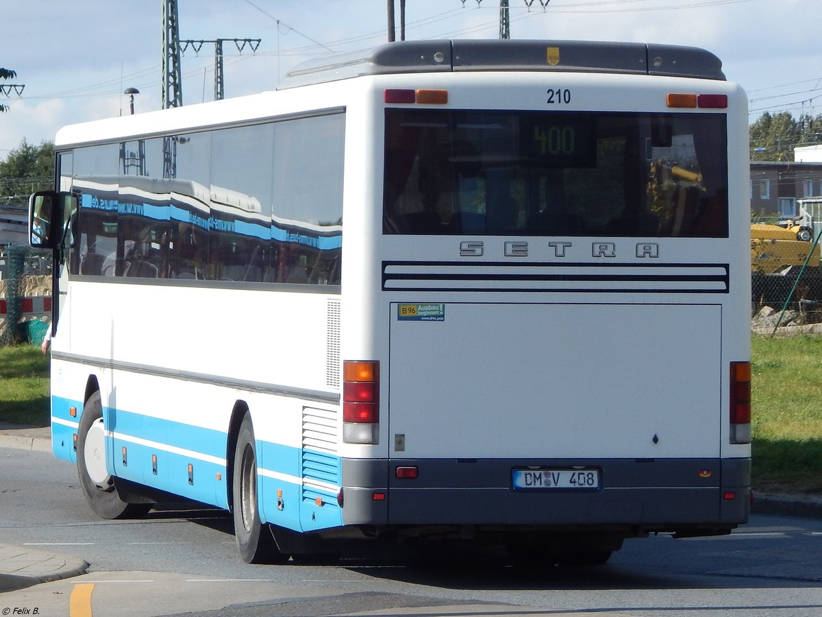 Setra 315 UL der MVVG in Neubrandenburg.